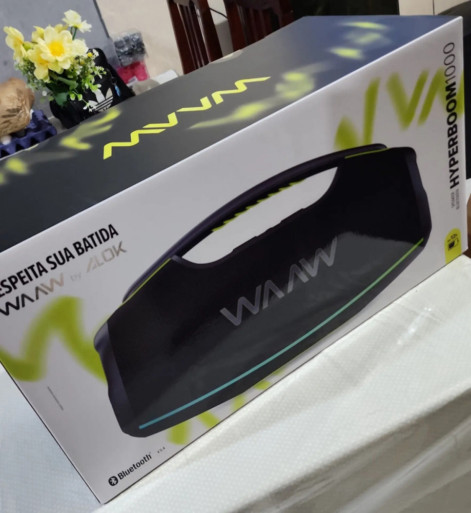 Caixa de Som Boombox Bluetooth WAAW Hyperboom