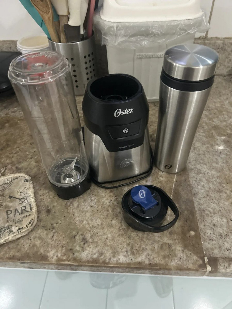 Blender Power Inox Oster Prateado 2 Jarras