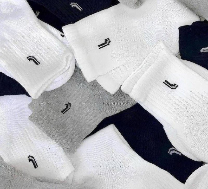 Kit com 6 Pares Meias Lupo Cano Médio