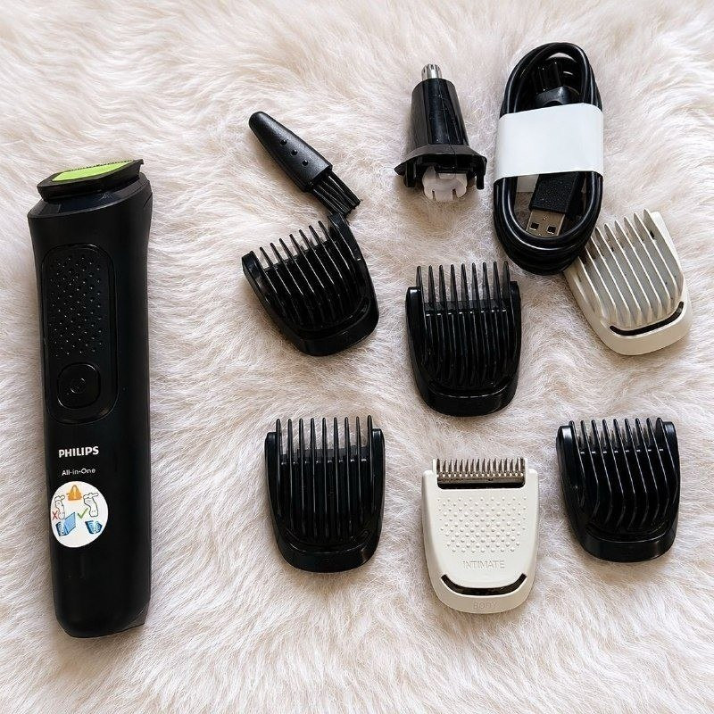 Aparador de Pelos Philips Multigroom 8 Em 1