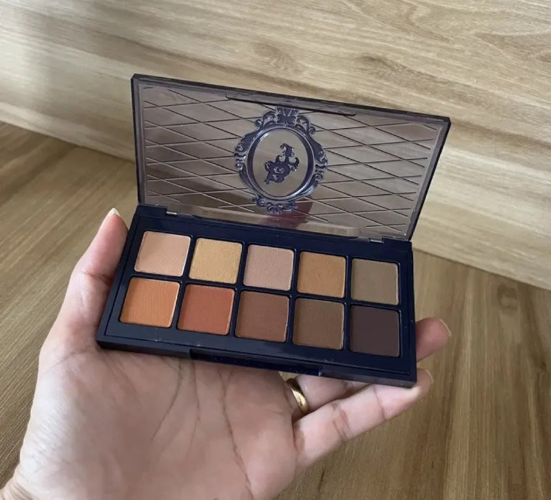 Tons Coringas Bt Transition - Paleta De Sombras Bruna Tavares 10 Cores