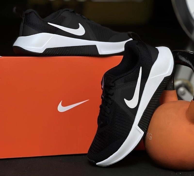 Tênis Nike Mc Trainer 3