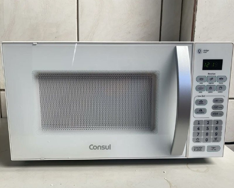 🍲  Micro-ondas Consul 23L - 127/220v