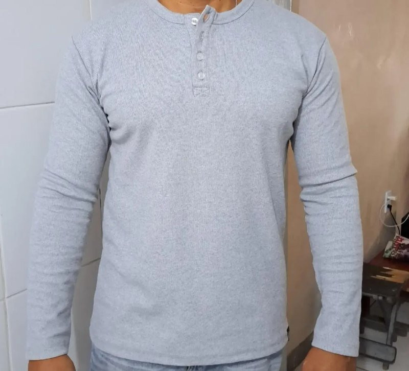 Camiseta Henley Slim Fit