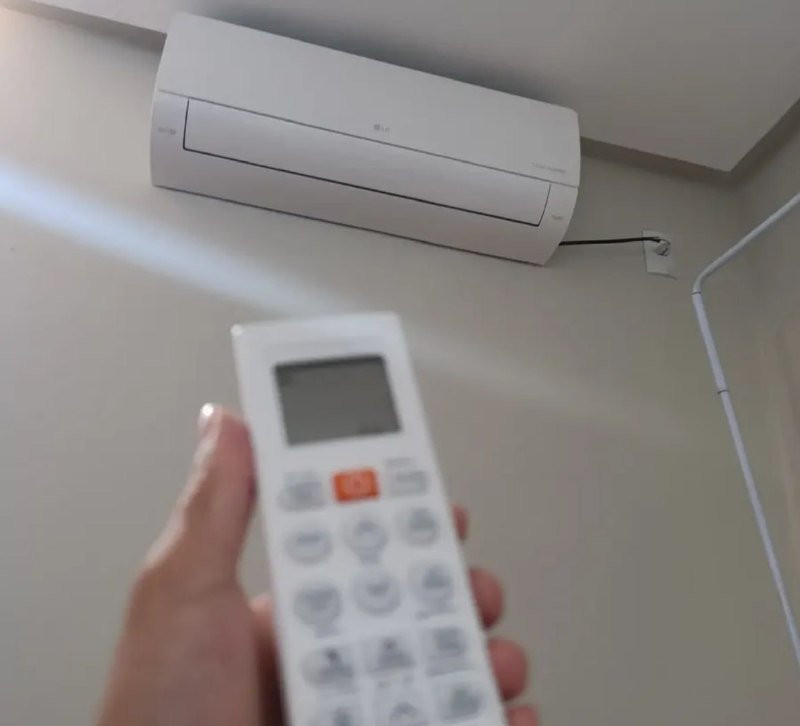 Ar Condicionado Lg Ai Smart Inverter Voice 9000 Btus Frio