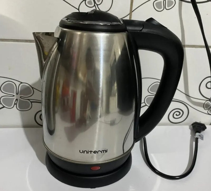 Chaleira Elétrica 1,8L 1200W Atacama Unitermi