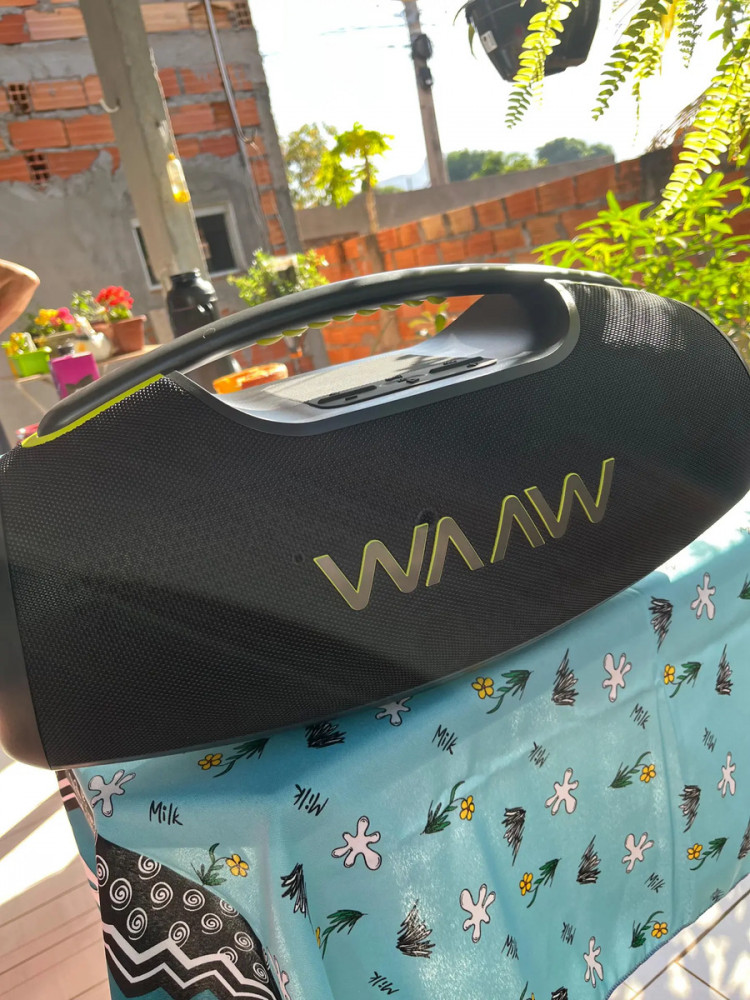Caixa Boombox Bluetooth Hyperboom 180W
