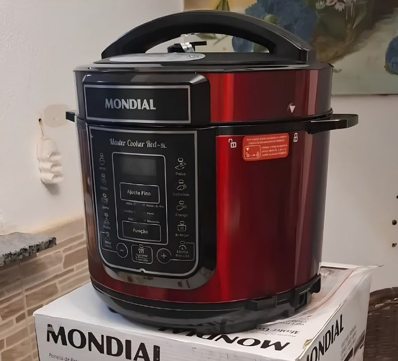 Panela de Pressão Elétrica Mondial 5L 900W - 220V