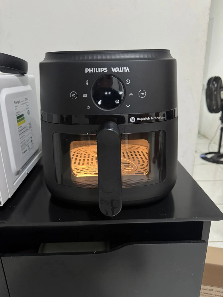 Fritadeira Airfryer Philips Walita NA230/00