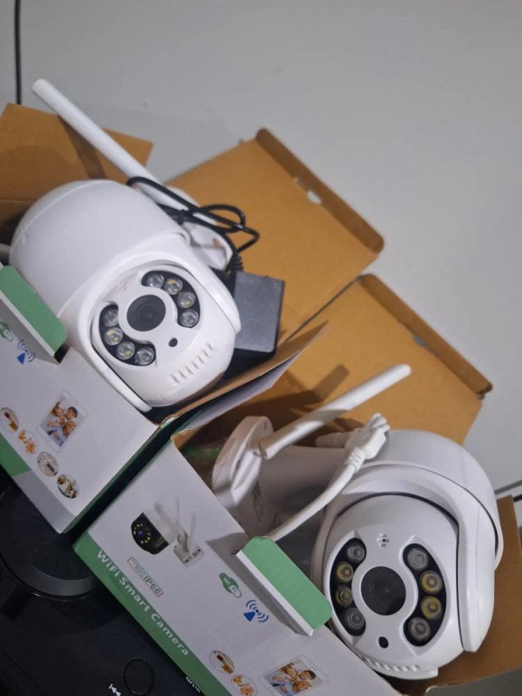 Kit 2 Câmeras IP WiFi A8 Yoosee 360 Branco