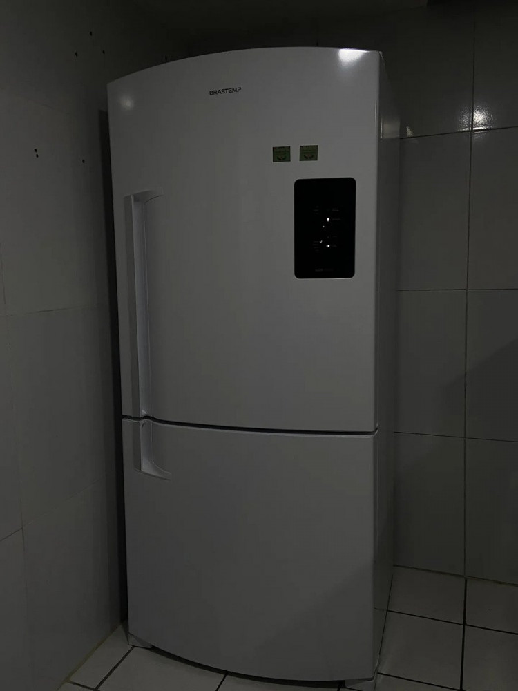 Brastemp Frost Free Inverse 591L Branca