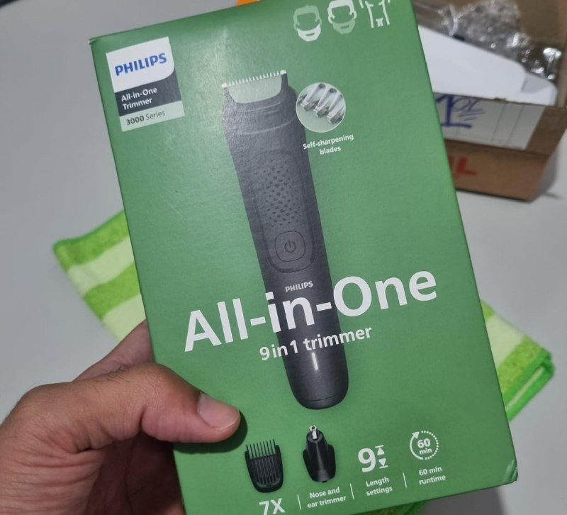 PHILIPS Multigroom Aparador de Pelos 9 em 1 Bivolt