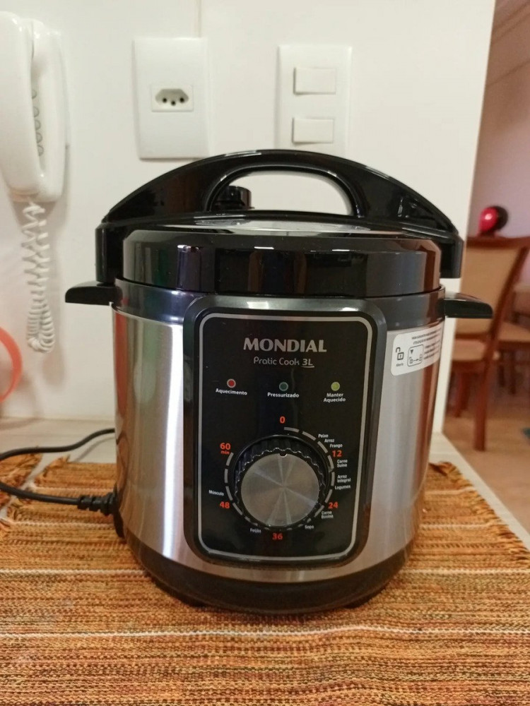 Panela de Pressão Elétrica Mondial 3L 700W