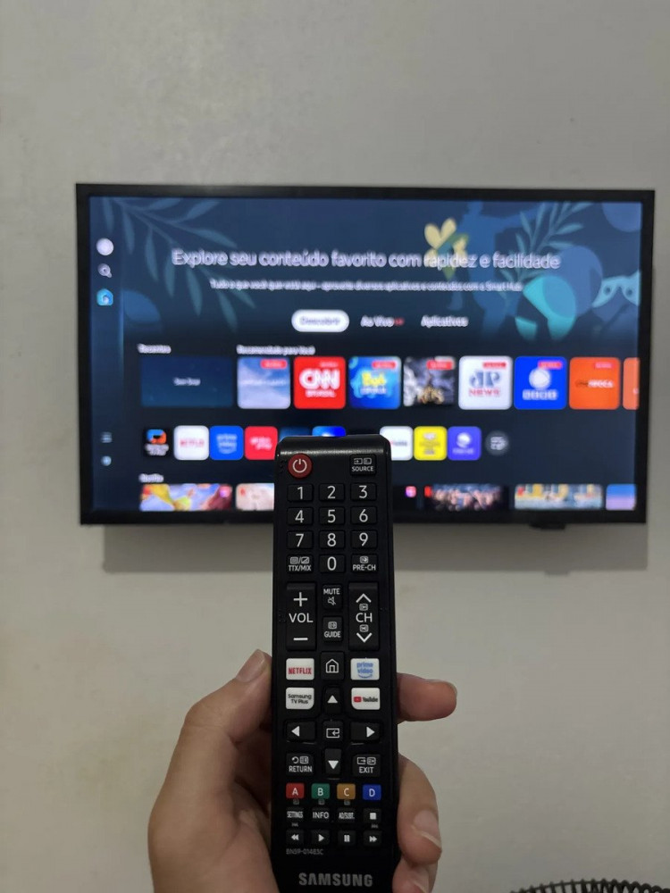 Smart TV Samsung 32 HD HDR Wi-Fi HDMI Preto