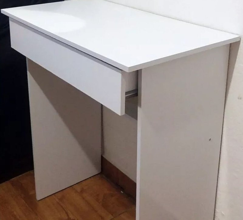 Escrivaninha Compacta Com Gaveta