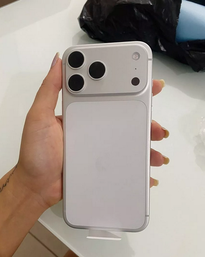 iPhone 17 Pro Max