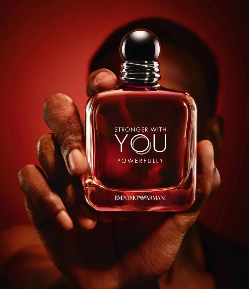 Giorgio Armani Stronger With You Powerfully