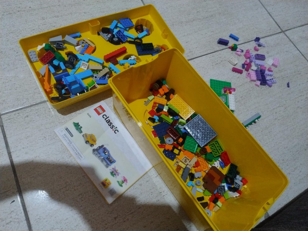 LEGO Classic - Caixa Média de Peças Criativas
