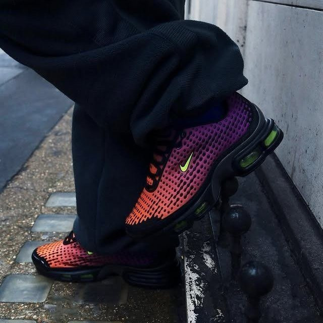 Tênis Nike Air Max Plus VII