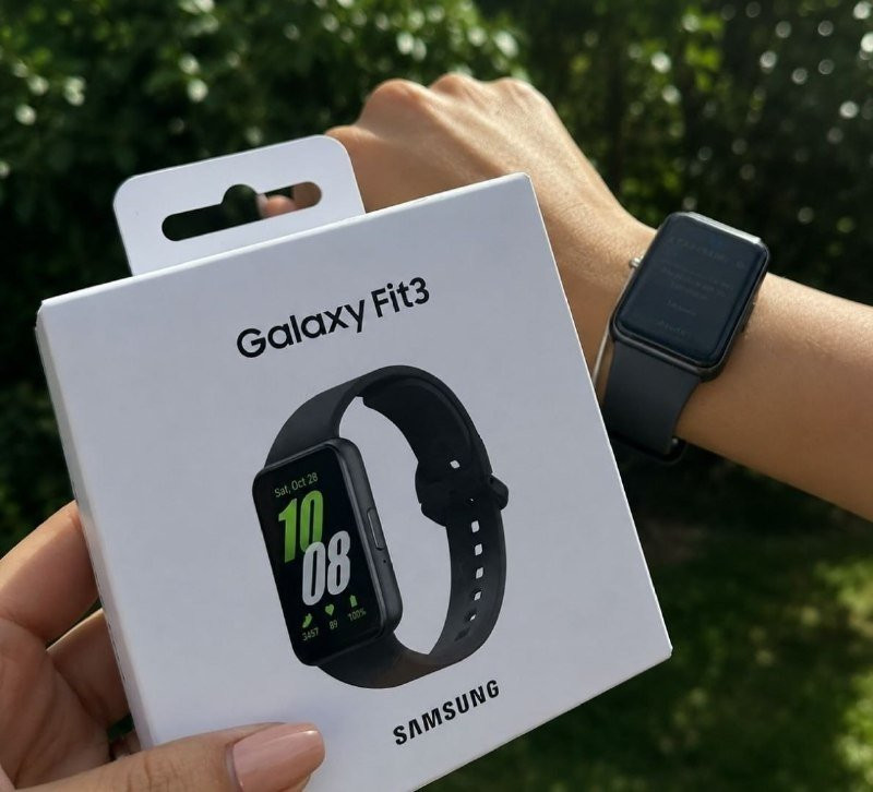 Smartwatch Samsung Galaxy Fit3 Display 1.6 Grafite