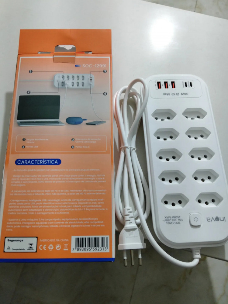 Filtro de Linha 10 Tomadas com 3 USB Branco