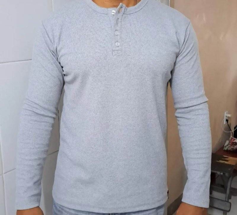 Camiseta Henley Slim Fit - Opções de Cores