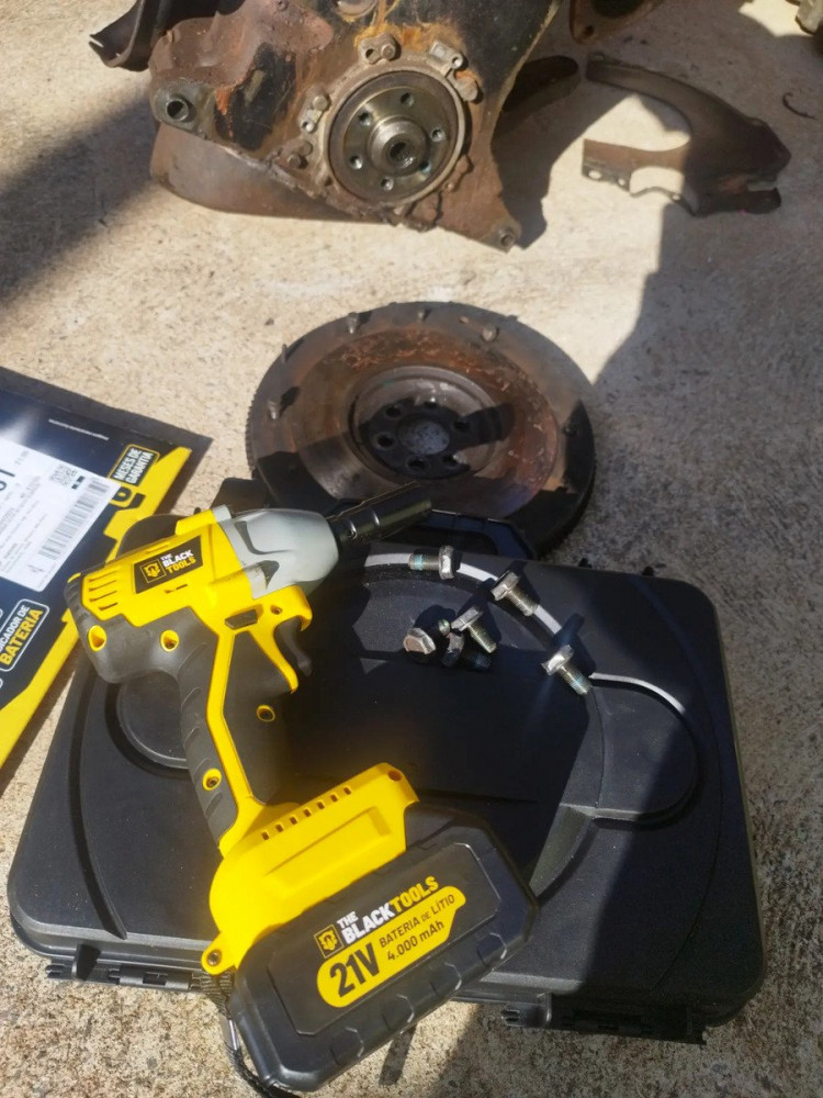 Chave de Impacto 21V 1/2 Pol 2400 RPM Bivolt